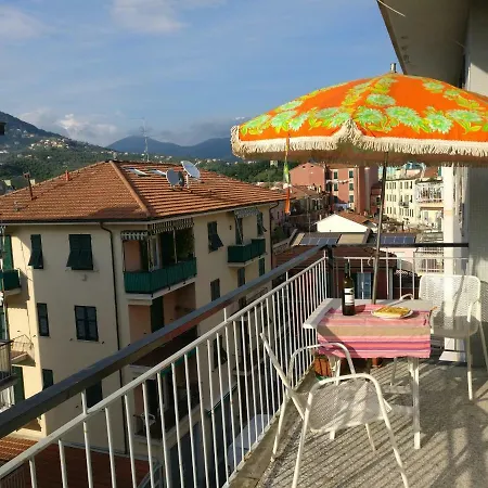Apartment Top-location-bright-fastwi-fi