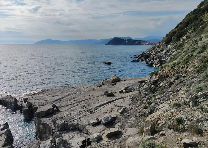 Top-location-bright-fastwi-fi Apartment Sestri Levante