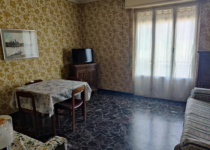 Top-location-bright-fastwi-fi Apartment *